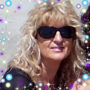 Meet your Posher, Daniela